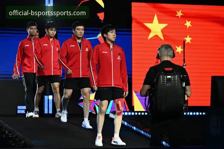 中国男乒世锦赛小组赛全胜回顾：林诗栋、王楚钦、梁靖崑表现解析